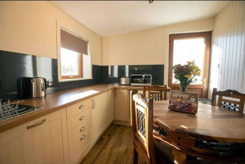 Torran Cottage - Views, Exclusivity & Tranquility Halkirk Eksteriør billede